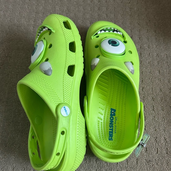 Mike Wazowski Crocs -Unisex - Picture 2 of 6